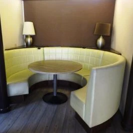 Ring Café & Gourmet Burger Bar Budapest - Belső