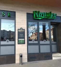Rizmajer Sörház - Móricz Zsigmond körtér