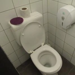 Rizmajer Kézműves Sörház Budapest - Mosdó