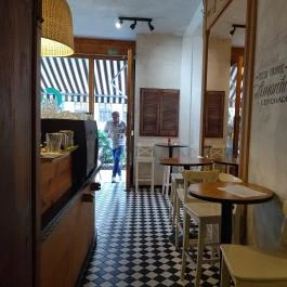 Robert Capa Cafe Budapest - Belső