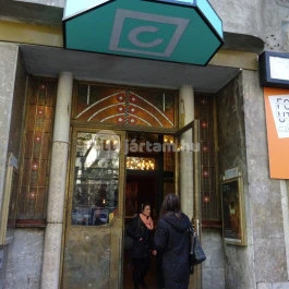 Robert Capa Kortárs Fotográfiai Központ, Budapest - Külső kép