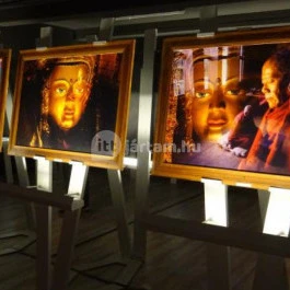 Robert Capa Kortárs Fotográfiai Központ, Budapest - Belső