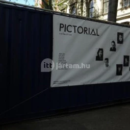 Robert Capa Kortárs Fotográfiai Központ, Budapest - Külső kép