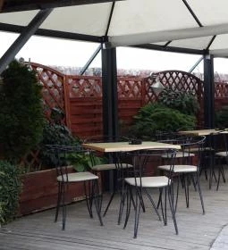 Robinson Music Pub Étterem