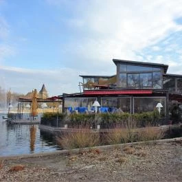 Robinson Restaurant Budapest - Külső kép