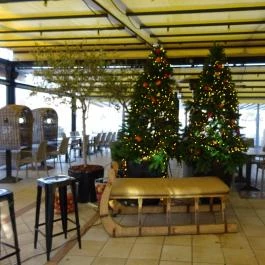 Robinson Restaurant Budapest - Külső kép