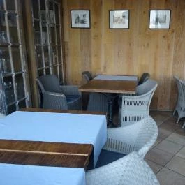 Robinson Restaurant Budapest - Belső