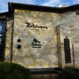 Robinson Restaurant Budapest - Külső kép