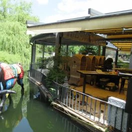 Robinson Restaurant Budapest - Külső kép