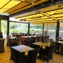 Robinson Restaurant Budapest - Külső kép