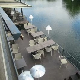 Robinson Restaurant Budapest - Külső kép