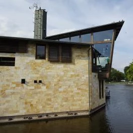 Robinson Restaurant Budapest - Külső kép