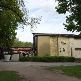 Robinson Restaurant Budapest - Külső kép