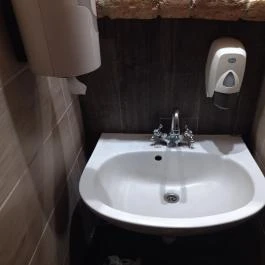 Rocco Étterem, Makó - Mosdó