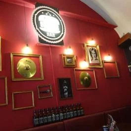 Rock Burger Bar Budapest - Belső