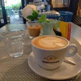 Rojt & Bojt Kávéskuckó Budapest - Étel/ital