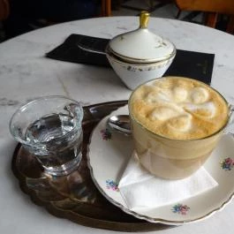 Rojt & Bojt Kávéskuckó Budapest - Étel/ital