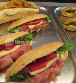 Roladino Kávézó & Reggeliző