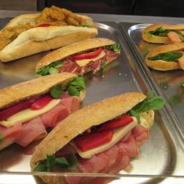 Roladino Kávézó & Reggeliző Budapest - Étel/ital