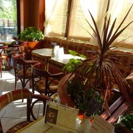 Romantika Cukrászda, Ráckeve - Belső