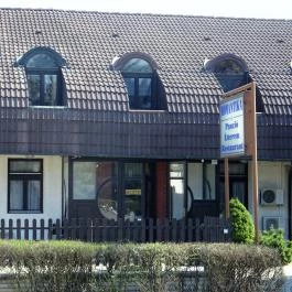 Romantika Hotel, Érd - Külső kép