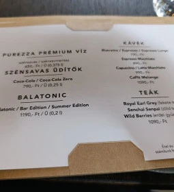 Ropogós Bistro & Garden