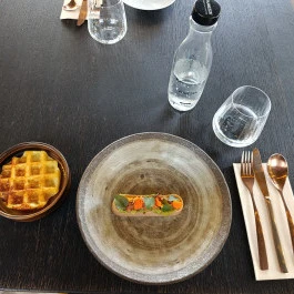 Ropogós Bistro & Garden Budapest - Étel/ital