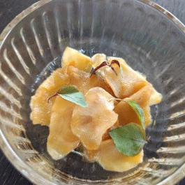 Ropogós Bistro & Garden Budapest - Étel/ital