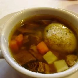 Rosenstein Vendéglő Budapest - Étel/ital