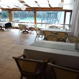 Rosinante Stílusos Vidéki Szálloda étterme Szigetmonostor - Belső