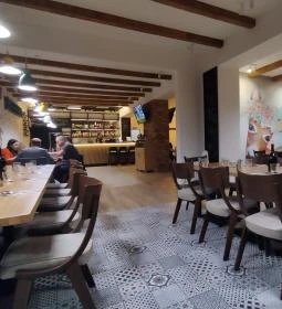 Rossita Pizzéria Olaszos Vendéglő