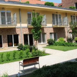 Royal Club Hotel, Visegrád - Külső kép