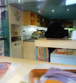 Róza Soup & Sandwich