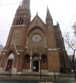 Rózsafüzér Királynéja Plébániatemplom