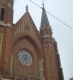 Rózsafüzér Királynéja Plébániatemplom