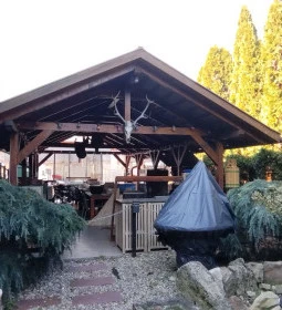 Rózsalugas Étterem