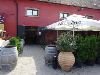 Rubra Art Lounge Vác