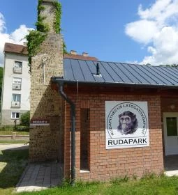 Rudapithecus Látogatóközpont