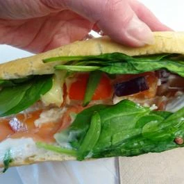 Rukkola Budapest - Étel/ital