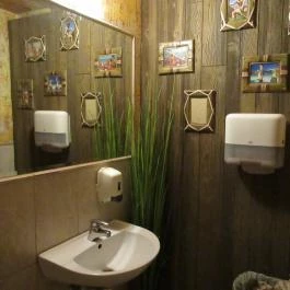 Rumpus Tiki Bar Budapest - Mosdó