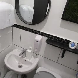 Rund Budapest - Mosdó