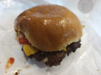 Sajtburesz by ZING Budapest