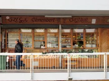 A Sajtos - Fény utcai Piac Budapest