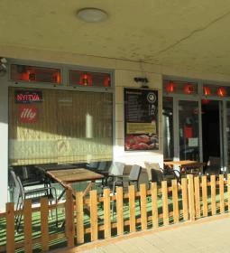 Sakana & Sakura Sushi Bar