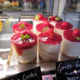 Sakura, Nagymaros - Egyéb