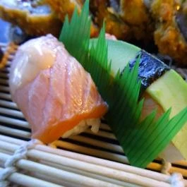 Sakura Gozsdu Budapest - Étel/ital