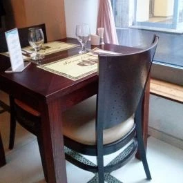 Salaam Bombay, Budapest - Belső