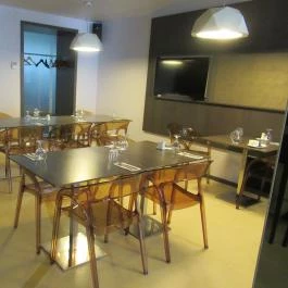 Salaam Bombay, Budapest - Belső