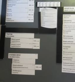 Saliris Önkiszolgáló Étterem