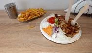 Saloniki Gyros Taverna Budapest - Étel/ital